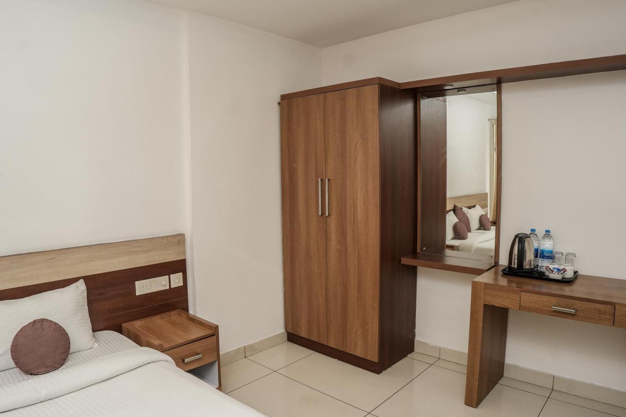 Hotel Lets Stay Kochi Exteriér fotografie